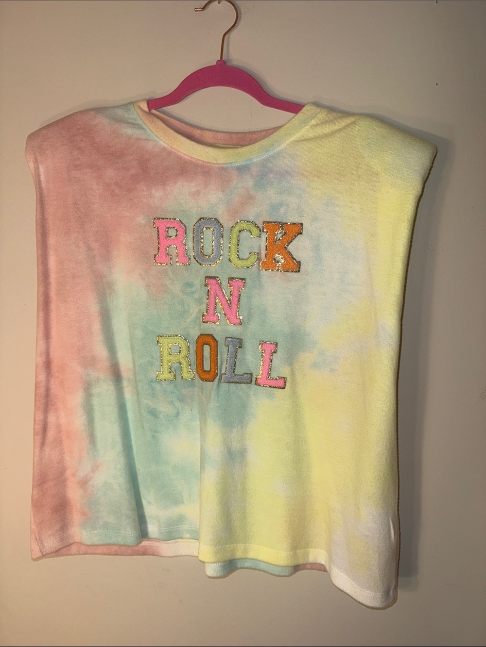 Judith March Pastel Tie-Dye 'Rock N Roll' Tee - Pink Blue Yellow Cream